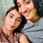 Nazriya Nazim Instagram - Happy birthday Bebe …..!! You make Hyd feel like home for me ….🤍🤗to many more giggling nights …and jokes only we get ✌🏻 Have a good one bebe 😘stuff the face with lodsss of sweets today 🤓😛🙈