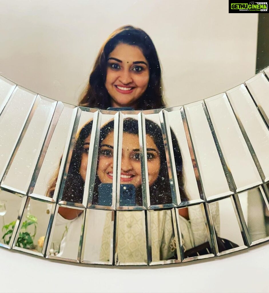 Neelima Rani Instagram - First thing that came to my mind after seeing the mirror was that’s the exact reflection of many minds n hearts!! Some of us are shattered inside n some of us are shattered outside but the beauty is we all smile 😬 we must smile 🫰🏼 let’s be more kind to each other! Happy night insta family 🤗🤍