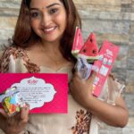 Neelima Rani Instagram – It’s that time of the year ☺️ when we eagerly look forward to expressing our heartfelt feelings, blessings, wishes and appreciation for our near and dear ones via gifts 🎁

This #Diwali, I feel elated that I have chosen ‘Special Moments – Diwali Gift Box’ from Zubi – The Fun Candy 🍭 

🔺Zubi *Candies* 🍭 are enriched with Immunity Boosting *’VITAMIN C’*

🔺Proudly Handmade with *Love in INDIA* 😊 

🔺It’s a premium gift box that comes at an affordable price of RS – 599-/ only. 

Please check it out for yourself and share the joy of diwali with your loved ones with these sweet candies. Munh Meetha Karna!

You can shop them on Amazon – https://amzn.to/3CNHzIr

Link to Buy them Available on My Bio. 

#zubidiwali