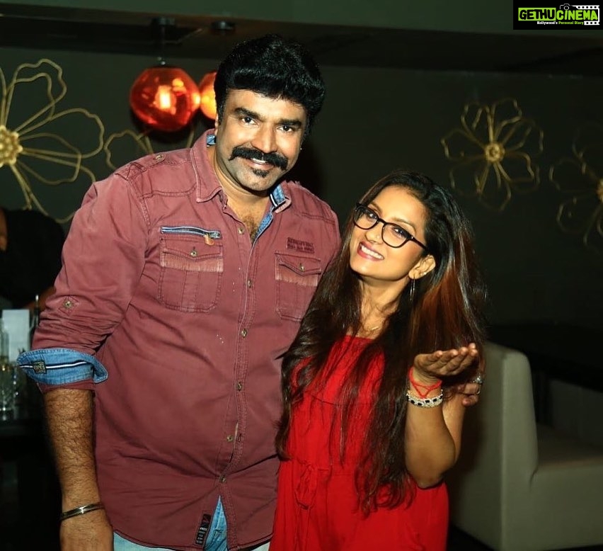 Neelima Rani Instagram - August 14th 2022. First ever reunion of the Tamil Tv star of the past two decades💐💐💐 #90stamiltvstarsreunion Initial Thought : Kaushik & Shilpa Pics Courtesy : Nirmala Shyam PRO : Johnson PRO Tamil Television Stars’ Reunion Ammu Ramachandran, Anju, Absar, Bhanu Prakash, Bose Venkat, Chitti Babu, Deepak, Devi Kripa, Ganeshkar, Golden Suresh, Gowtham Sundarrajan, Harathi Ganeshkar, Haris Adithya, Ishwar, Kamalesh, Kaushik, KSG Venkatesh, Neelima Isai, Nirmala Shyam, Pooja, Prem, Raghavi Sasi, Rindhiya, Rishi, Rojasri, Shilpa, Shyam Ganesh, Shylaja Chetlur, Sonia Bose Venkat, Swetha Bharathi, Venkat, Vichu Viswanath & Vijay Adiraj were the the eclectic group of artistes present in the first edition of the TV Celebrities Reunion 2022 @kaushiklakshminarasimhan @shylajachetlur @neelimaesai @nirmalashyam @tv_actor_isvar_offcial @soniabose26 @ganesh.shyam @shilpooo @thebackwalker @harathiganesh @iamswethatamil @rindhya_official @ksgvenkatesh @haris_athitya @shilpa_maryteresa_shil @bhanuprakash.mv @actor_venkat_subramanian @Raghavisasikumar_2005 @absar_mohamed @devikrupaaofficial @gowthammajor @vichuviswanath @rojasholapur @anj6761 @deepakdinkarofficial @rishi0408 @johnsoncinepro #TamilTVstarsReunion #tamiltvactors #tamilactorsreunion #tamilserialactors #tvbestiesreunion #TamilTVArtistesofNineties #NinetiesTamilTVSerialAristes #TamilTVSerialPioneers #NinetiesArtistesofTamilSerials #90skids #90stvstars #90stamiltvstars #90stamilserials #90stamiltvactors #90stvactors #southtvstars #southtvstarsreunion #tvstars #tvserialbesties #90stamilserialbesties #90stamiltvserialbestiesreunion