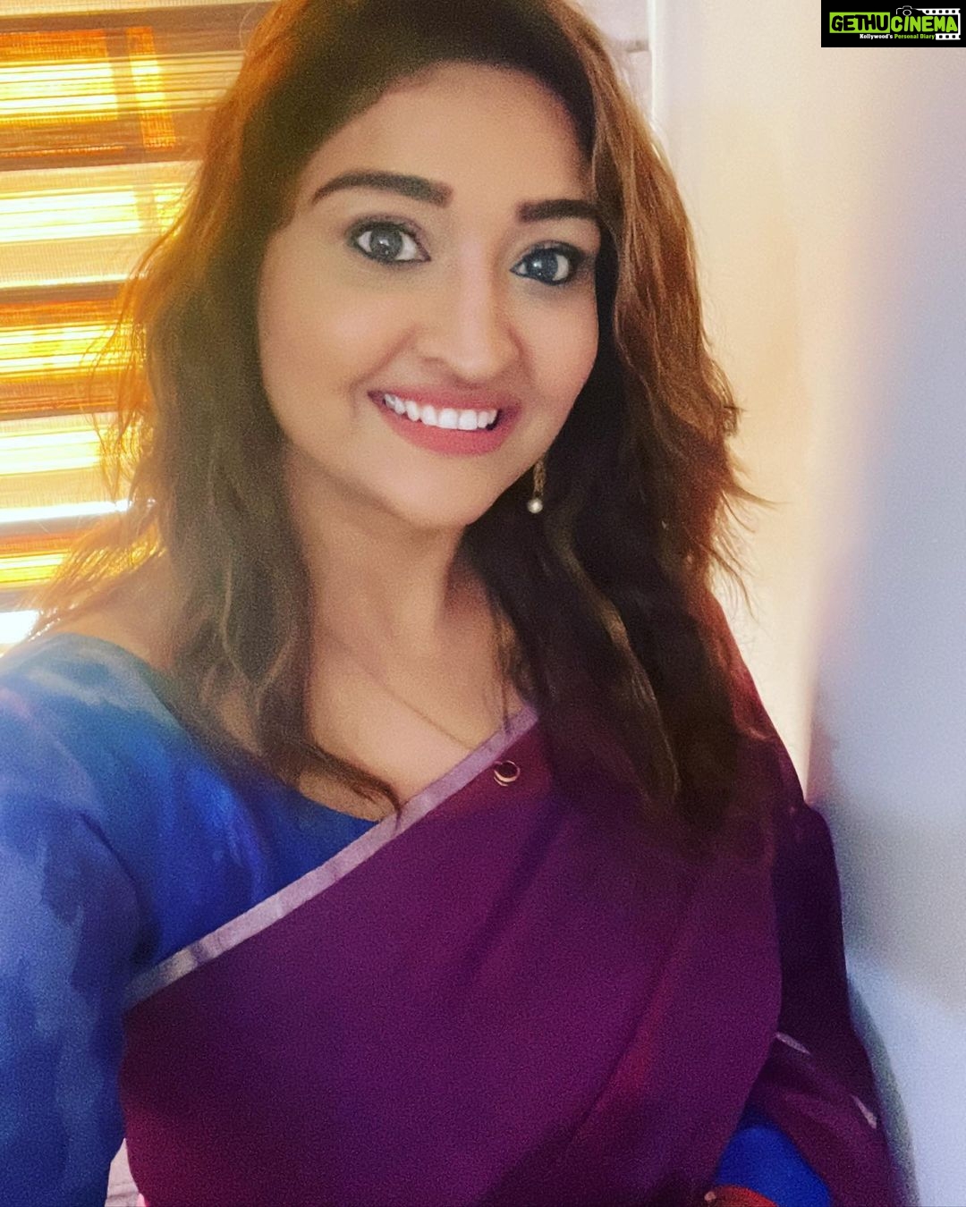 Neelima Rani Instagram - π¦ work mode! Excited! Canβt reveal now π To all those good hearts ππΌπ§Ώ