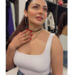Neeru Bajwa Instagram - 📸 coming soon 😁 @avrandhawa @bluerubyartistry #gurjot