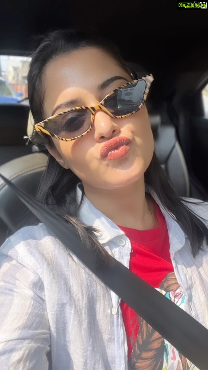 Neetha Ashok Instagram - Be your own photographer 😝 selfiiieesssss