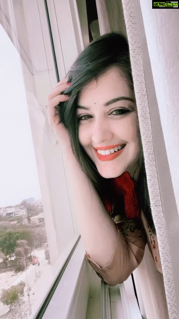 Neetha Ashok Instagram - Agar Tum sath hoo ❤️