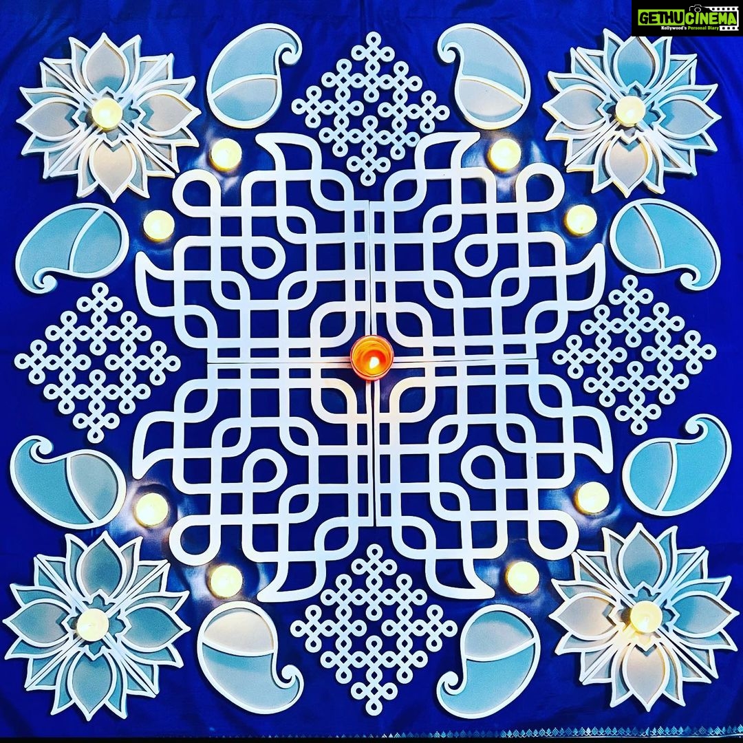 Neetha Ashok Instagram - Pongal and Makara Sankranti is on its way. Whether you are planning on gifting your loved ones or making a pretty Pongal decore, @islandrangoli have got you covered. Stunning kolam design that will accentuate your space and make your Pongal festive look beautiful in its true sense. Kolam DIY collection from Island Rangoli exhibits symmetrical patterns complied together to accentuate your home verandah or office spaces. Thank you for sending in the whole collection of @islandrangoli . I’m In love with your whole collections of such creative rangolis that it’s got me hooked in discovering different patterns and filling in colors on their Tatva Utsav series. The BEST part about their collection is, they are light weighted, portable, flexible, washable and reusable.