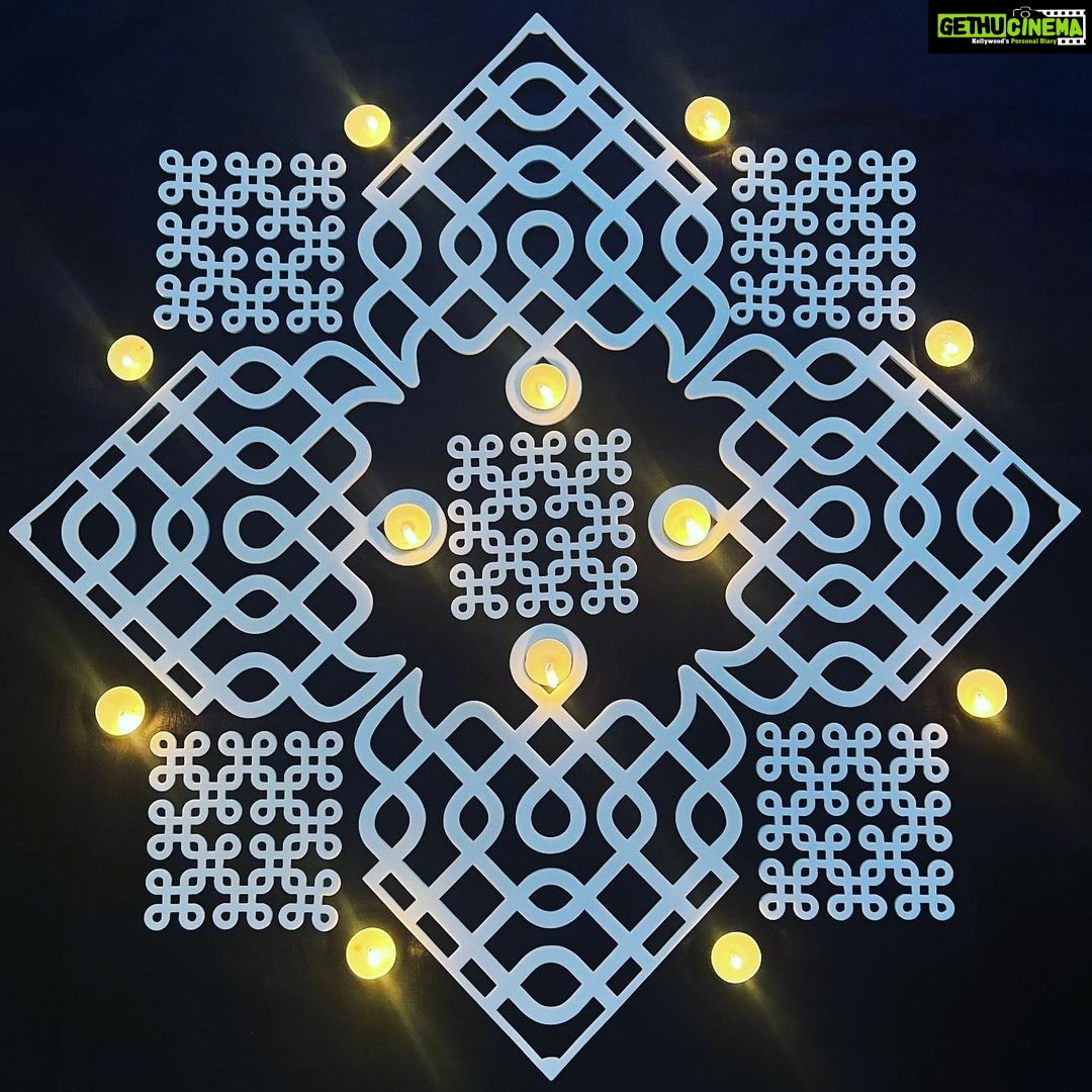 Neetha Ashok Instagram - Pongal and Makara Sankranti is on its way. Whether you are planning on gifting your loved ones or making a pretty Pongal decore, @islandrangoli have got you covered. Stunning kolam design that will accentuate your space and make your Pongal festive look beautiful in its true sense. Kolam DIY collection from Island Rangoli exhibits symmetrical patterns complied together to accentuate your home verandah or office spaces. Thank you for sending in the whole collection of @islandrangoli . I’m In love with your whole collections of such creative rangolis that it’s got me hooked in discovering different patterns and filling in colors on their Tatva Utsav series. The BEST part about their collection is, they are light weighted, portable, flexible, washable and reusable.