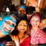 Neetu Chandra Instagram – Happy Holi from Chandra and family ❤️❤️❤️
#happyholi 
#mumbai Mumbai, Maharashtra