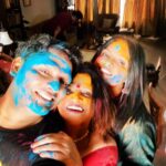 Neetu Chandra Instagram – Happy Holi from Chandra and family ❤️❤️❤️
#happyholi 
#mumbai Mumbai, Maharashtra