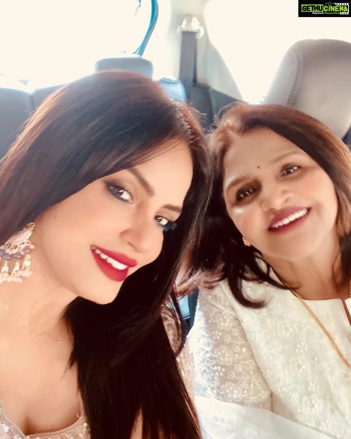 Neetu Chandra Instagram - With my #mother I call her Neera, my darling 😘 ♥️