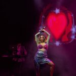 Neha Bhasin Instagram - She literally wears her heart on her sleeves #nehabhasin #nehabhasinlive