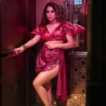 Neha Bhasin Instagram - Pink is not for the soft and demure #Nehabhasin 📸 @jagritagarwal35 Hair @hairstylistguddi.s