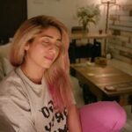 Neha Bhasin Instagram - As long as I have Music I will be fine. Sab nu samajh ke ki karna ae dil nu ae samjhavan. Tu jhoom.