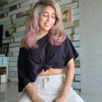 Neha Bhasin Instagram - Gulabo zara ittar gira do 🎀 Thoughts on my hair? #nehabhasin #Platinumblonde #pinkhair