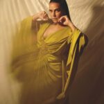 Neha Dhupia Instagram - All dressed up for @officialjiostudios … thank you for having us … what a slate , what a room! Congratulations and thankyou #jyotidespande @shobhaiyersant @tejkarran ♥️ 🎥 . . . . . . @nourbyneharika @ayeshakhanna20 @bilquis_qazi_07 @minerali_store @mitavaswani @irshad__hair @kapilcharaniya @thakkerrishi @think_talkies