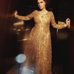 Neha Dhupia Instagram - Objects in the mirror are _____ than they appear! #fillintheblanks 😜 . . . . . . @mitavaswani @hamidahairartis @kapilcharaniya @shivnarayanjewellerspvtltd