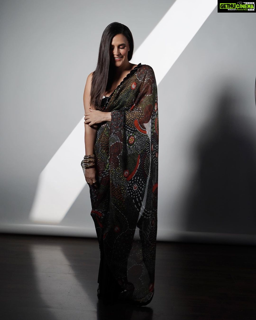 Neha Dhupia Instagram - #moodboard - 🖤 . . . . . . Outfit: @shivanandnarresh Hand stacks: @timelessjewelsby_s Ring: @shopeurumme Styled by @aasthasharma Muah @mitavaswani @artistpoonamsolanki @kapilcharaniya