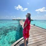 Neha Dhupia Instagram - Mentally in mermaid 🧜‍♀️ mode … Physically is work mode 😃… Always in mama mode 😍 … . . . . . . . #photodump part deux @diamonds_thudufushi @oneaboveglobal #nofilter #maldives #springbreak