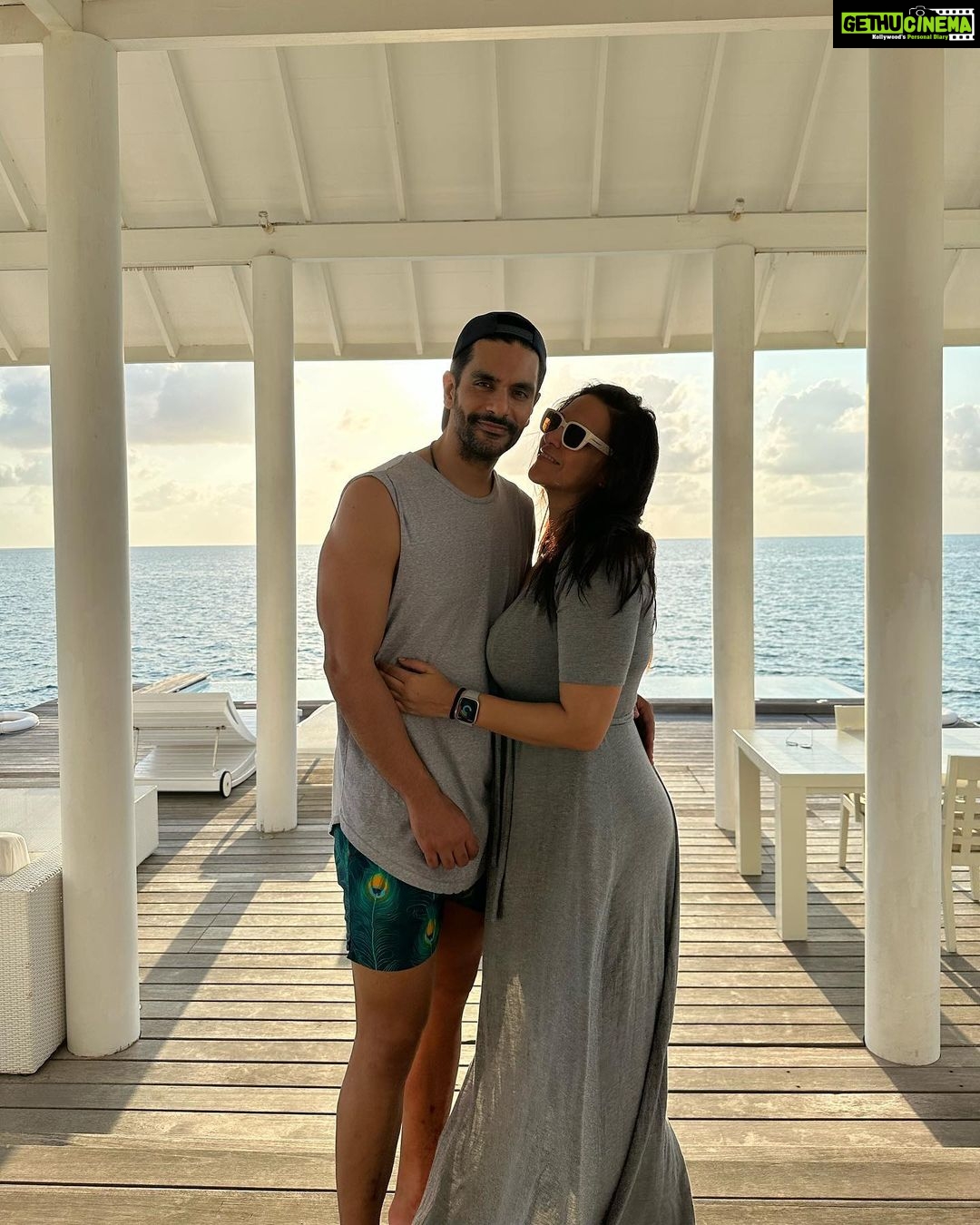 Neha Dhupia Instagram - Take us to our favourite part of the π β¦ where the sun shines bright and everything feels right!!! π¬βοΈππ π€Ώπ’π¦ #springbreak #photodump part 1 . . . . @diamonds_thudufushi @oneaboveglobal