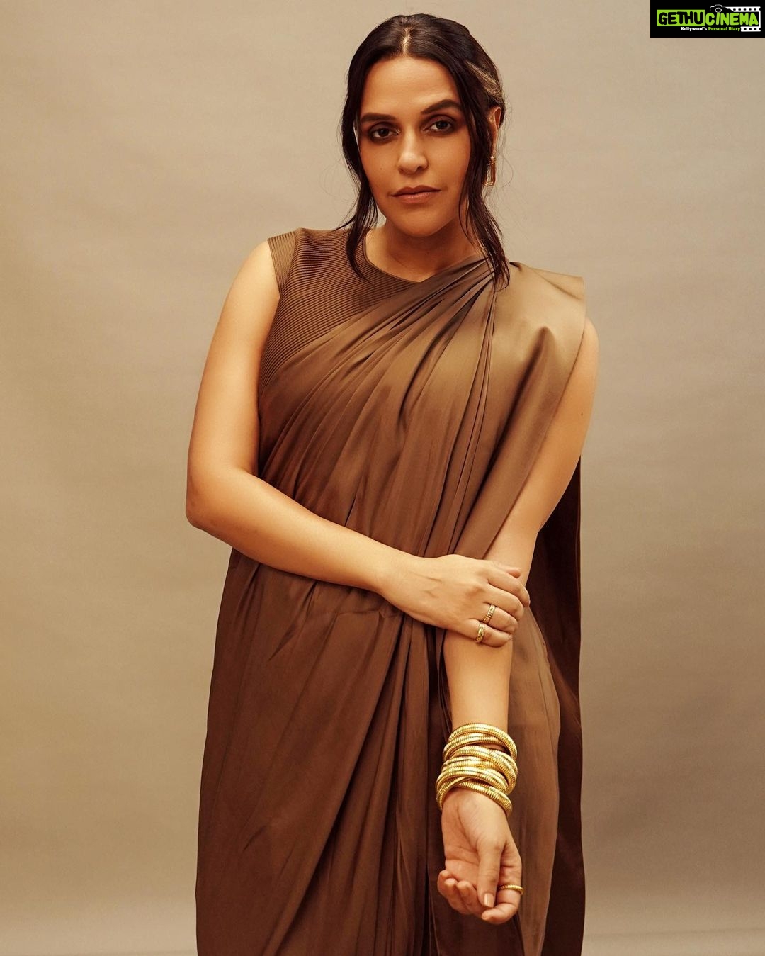 Neha Dhupia Instagram - The dark side of olive … ✨ . . . . . . @ampmfashions @timelessjewelsby_s @vblitzcommunications @pallavisymons 💄 @kamaldeepss @ayeshakhanna20 👗 Styling team @inirahk @kapilcharaniya 📸