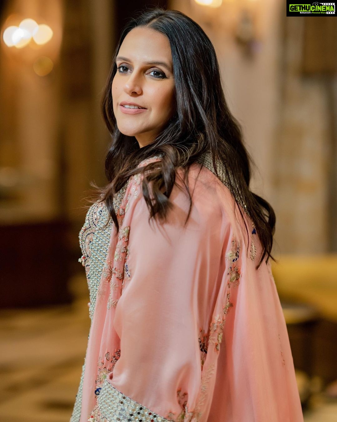 Neha Dhupia Instagram - A day in #delhi … 🌸 . . . . . . . . @anamikakhanna.in @thevisheshkhanna @anmoljewellers @ayeshakhanna20 @mitavaswani @cineloveproductions @ronavkumar 📸