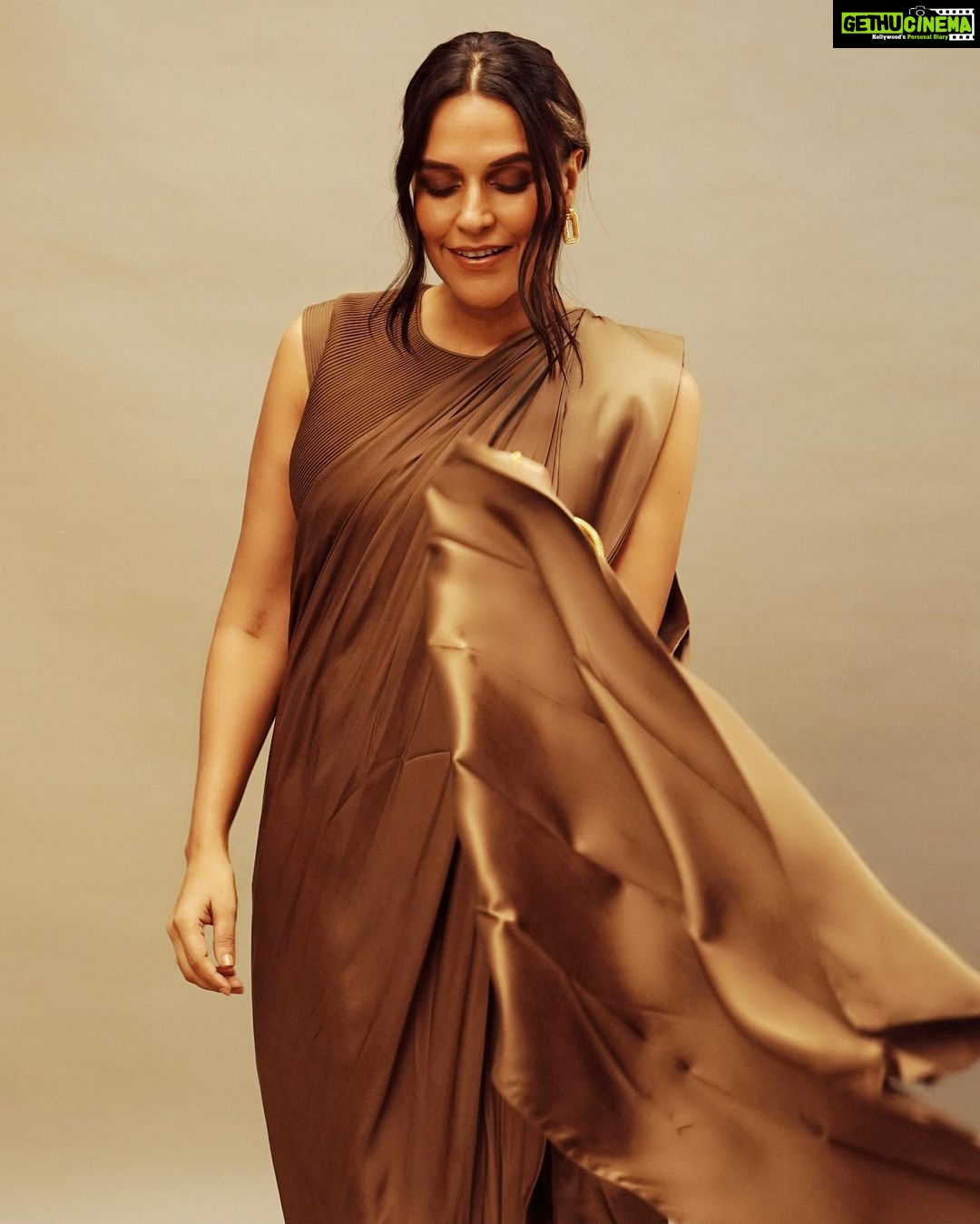 Neha Dhupia Instagram - The dark side of olive … ✨ . . . . . . @ampmfashions @timelessjewelsby_s @vblitzcommunications @pallavisymons 💄 @kamaldeepss @ayeshakhanna20 👗 Styling team @inirahk @kapilcharaniya 📸