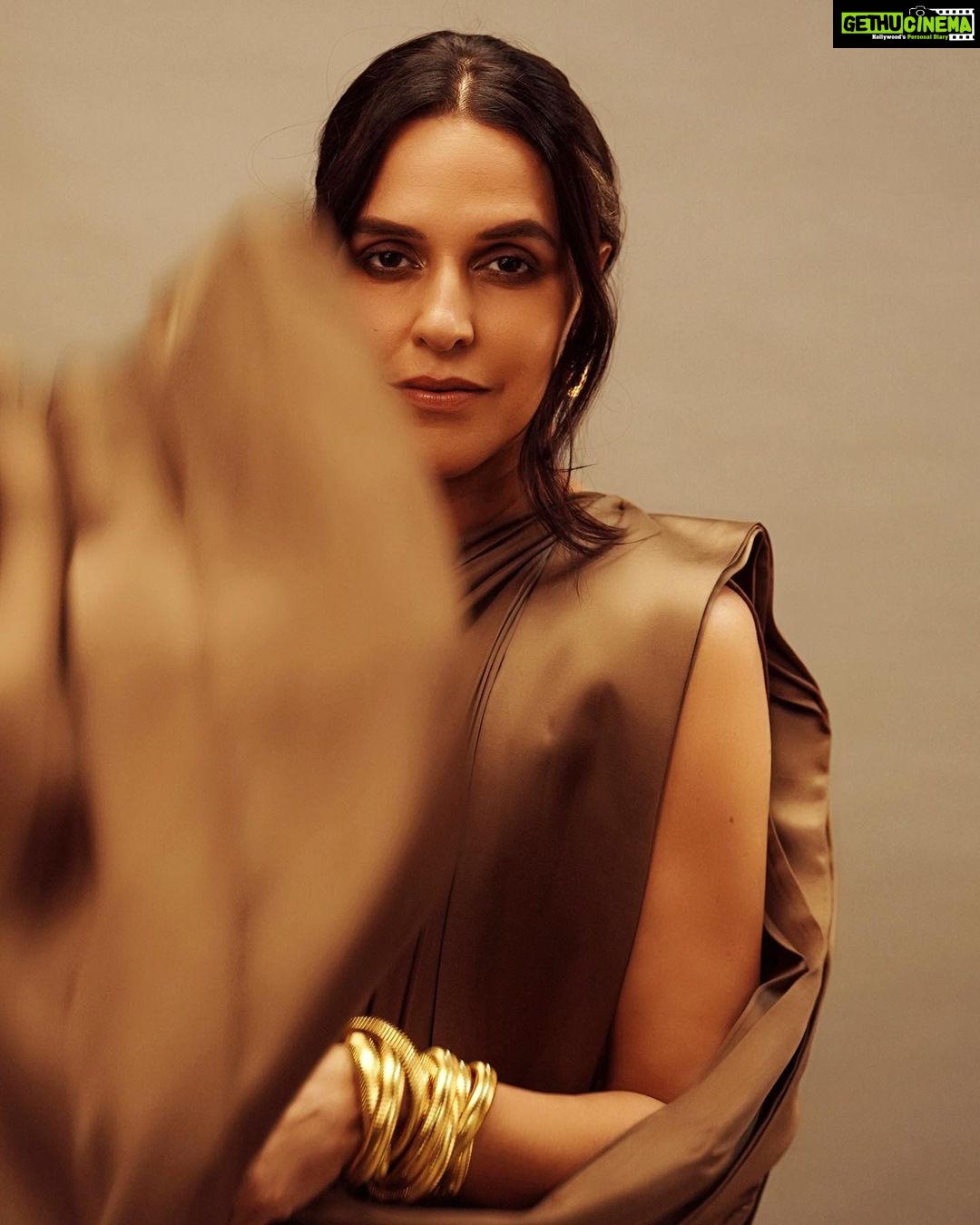 Neha Dhupia Instagram - The dark side of olive … ✨ . . . . . . @ampmfashions @timelessjewelsby_s @vblitzcommunications @pallavisymons 💄 @kamaldeepss @ayeshakhanna20 👗 Styling team @inirahk @kapilcharaniya 📸
