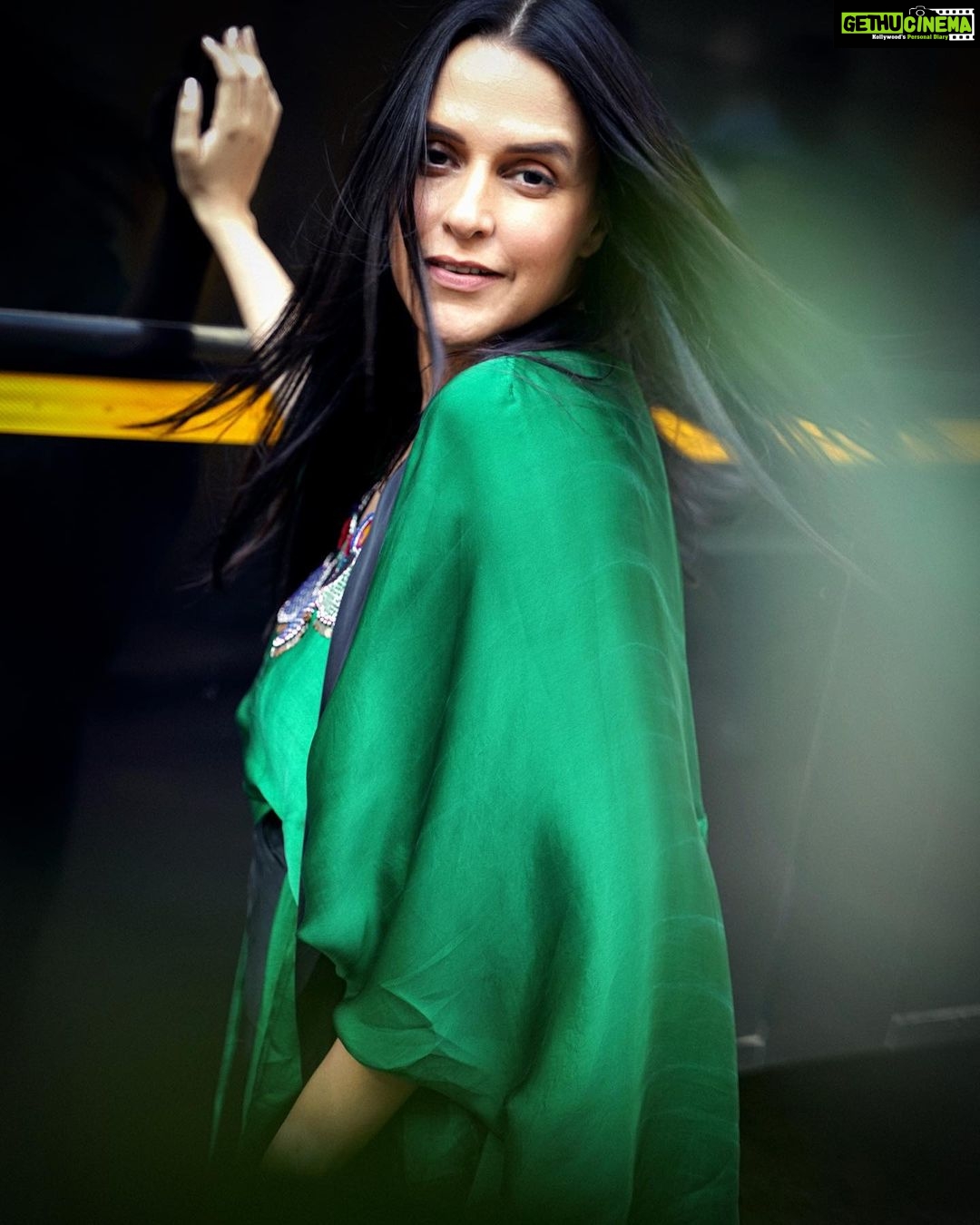 Neha Dhupia Instagram - Just a girl going green 🍀 . . . . . @nupurkanoiofficial @mitavaswani 💄 @ayeshakhanna20 👗 @kapilcharaniya 📸