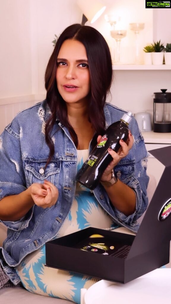 Neha Dhupia Instagram - Men are getting way too excited by Vim Black, but do they know that the product is literally the same? Love this nudge from Vim! Packaging to poke you, hell yeah! Head over to @vimindia to know more. #Ad #VimBlack #OwnYourChores #LiquidTohSameHai