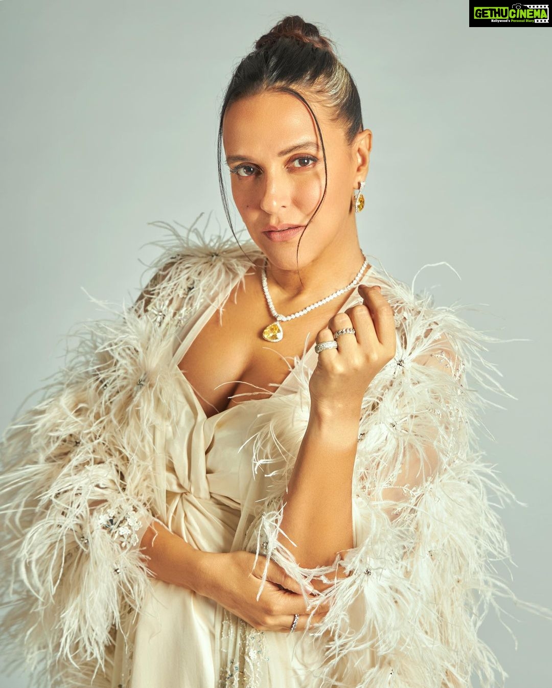 Neha Dhupia Instagram - 🕊️ with a side of glam …. . . . . . . . . . @pallavi_mohan_not_so_serious_ @houseofshikha @ayeshakhanna20 @bilquis_qazi_07 @vibhagusain @hamidahairartis @kapilcharaniya @thakkerrishi @missindiaorg #feminamissindia2023 #manipur