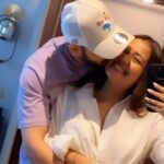 Neha Kakkar Instagram - A blessed wife just showing off the love she gets everyday! 🤍 🧿
