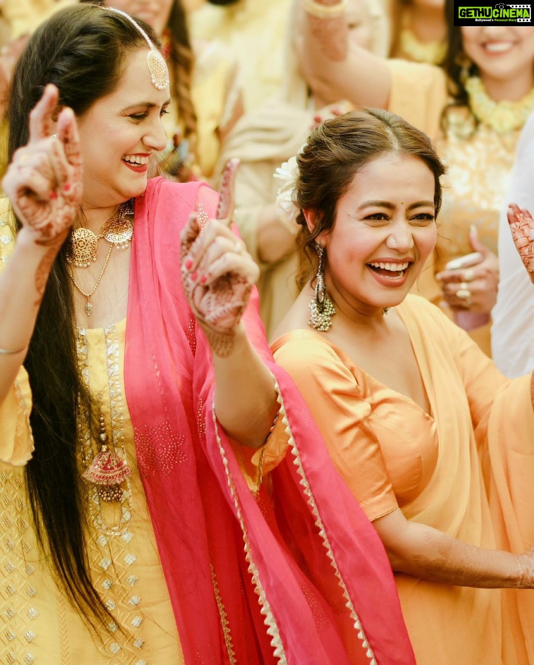 Neha Kakkar - 2.4 Million Likes - Happy Motherβs Day to all the women who make me feel like Iβm always a little girl. Love You Maaaaa β₯οΈπ₯°ππΌππΌ
Happy Motherβs Day to all the mothers in the world β₯οΈππΌππΌ
#NehaKakkar