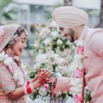 Neha Kakkar Instagram - Best Clicks of my life!!! 💝🙏🏼 @rohanpreetsingh You make me look even better when I’m with You 👰🏻🤴🏻 Wearing @sabyasachiofficial 💝💕 Jewellery & Footwear: @sabyasachijewelry @bridesofsabyasachi @groomsofsabyasachi Photography: @deepikasdeepclicks Styled by @sabyasachiofficial Makeup by @vibhagusain Hair by @deepalid10 Chooda & Kaleera: @omsons_bridal_store Mehendi: @rajumehandiwala6 Event by @theroyaleventsindia Decor by @showkraftdesignerweddings Venue: @jwmarriottdelhi Event managed by @theshadiwale Hospitality: @akshhaydekhoduniya @sudhanshujaindekhduniya Catering: @Tandoorinightscatering Special thanks to Chef Lalit & Sakshi Tuli #NehuDaVyah #NehuPreet