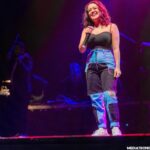 Neha Kakkar Instagram - Thank You #London 😍🙏🏼 #NehaKakkarLive #NehaKakkar ♥️ #NehaKakkarUKTour . Outfit Credits: Top by @iamkenferns . Pants by @rabbity_clothing . Shoes: @nike . Styled by @styledose1 . @ritikavatsmakeupandhair . Pics by @themediatronic . #EventimApollo London, United Kingdom