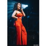 Neha Kakkar Instagram - Thank Youuuu #Dallas 😍🔥 #NehaKakkarLive #NehaKakkar #NehaKakkarUSCanadaTour . Pics by @themediatronic . Outfit by @thread_trend . Jewellery: @amanisaccessories . Styled by @styledose1