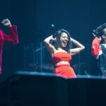 Neha Kakkar Instagram - Thank Youuuu #Dallas 😍🔥 #NehaKakkarLive #NehaKakkar #NehaKakkarUSCanadaTour . Pics by @themediatronic . Outfit by @thread_trend . Jewellery: @amanisaccessories . Styled by @styledose1