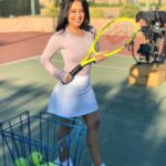 Neha Kakkar Instagram - #DilliWaliye ♥️ 2 Days to go!! . #NehaKakkar #LoveHasNoBoundaries #NehuDiaries Los Angeles, California