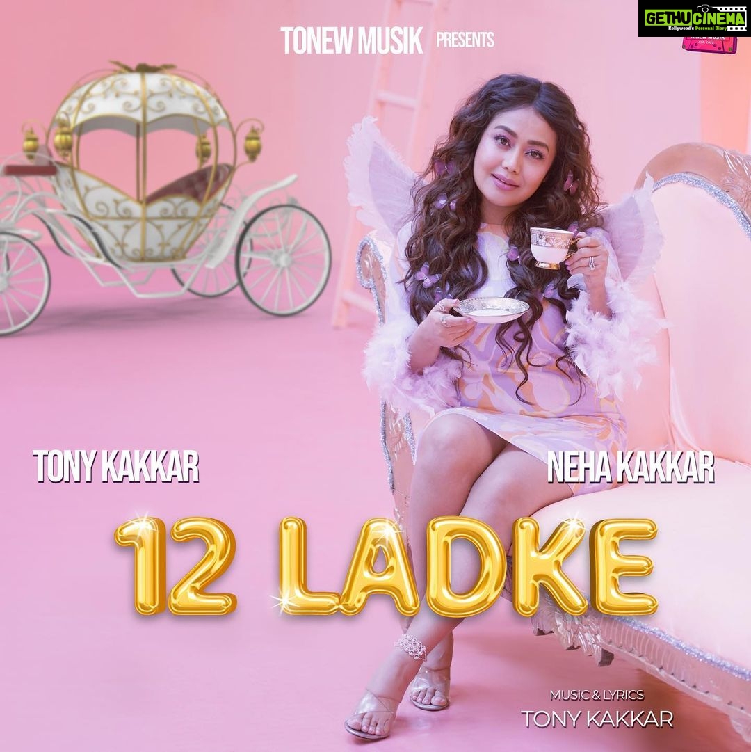Neha Kakkar Instagram - 12 Ladke OUT SOON! @nehakakkar @tonykakkar @tonewmusik 🎉 . . @prathhmesh @prathmesh.chaukekar @amitkridey @i_sumit_kumar @singh.shinda @ingroovesindia #12Ladke #NehaKakkar #TonyKakkar