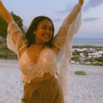 Neha Kakkar Instagram - Actually My life is #Khoobsurat Isliye! 🤍