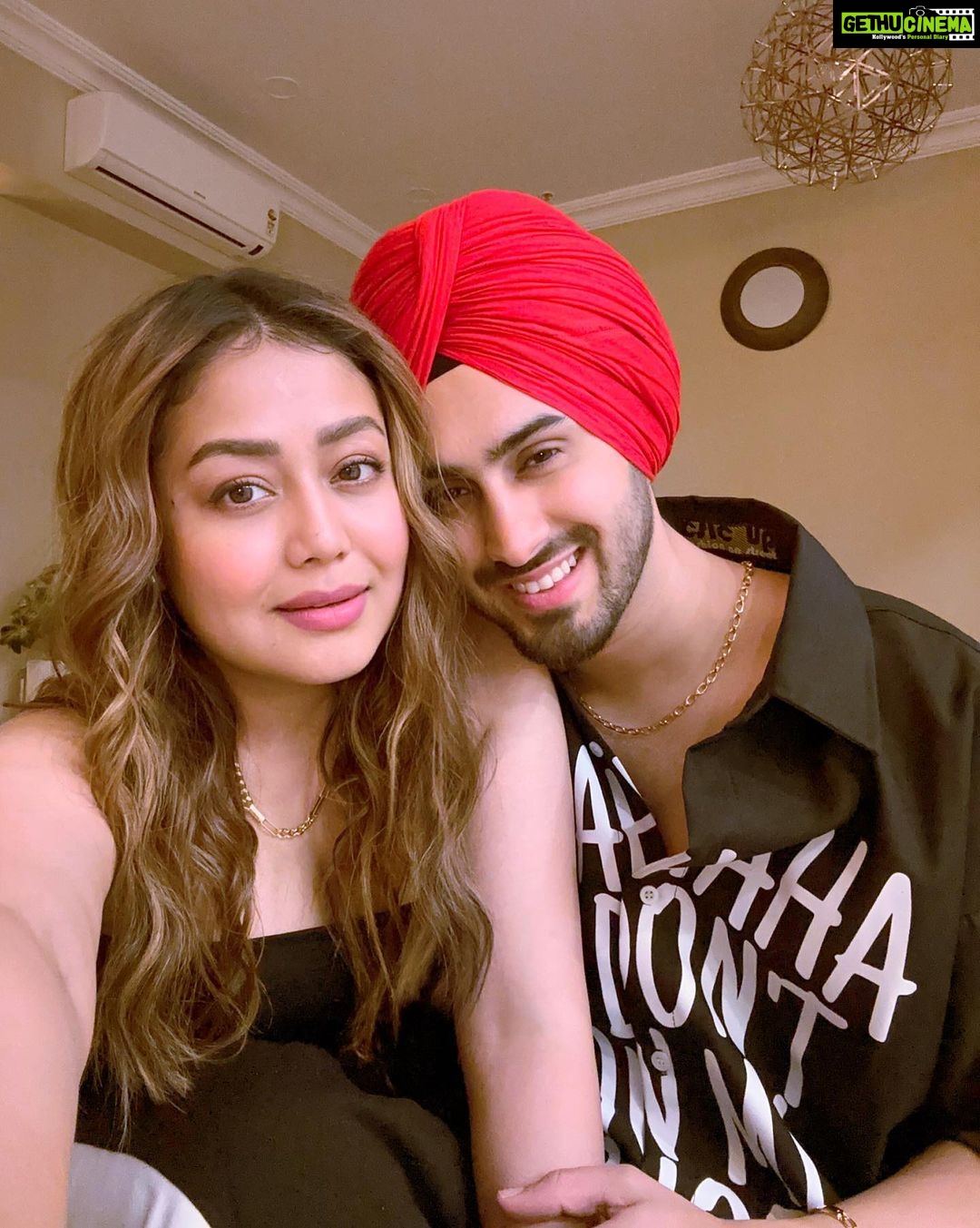 Neha Kakkar - 2.1 Million Likes - Happy Birthday to the Cutest boy in the world!!!! My Jaan @rohanpreetsingh π₯Ήβ₯οΈππΌ
Mata rani Waheguru ji aapko humesha khushiyaan hi khushiyaan dein ππΌ