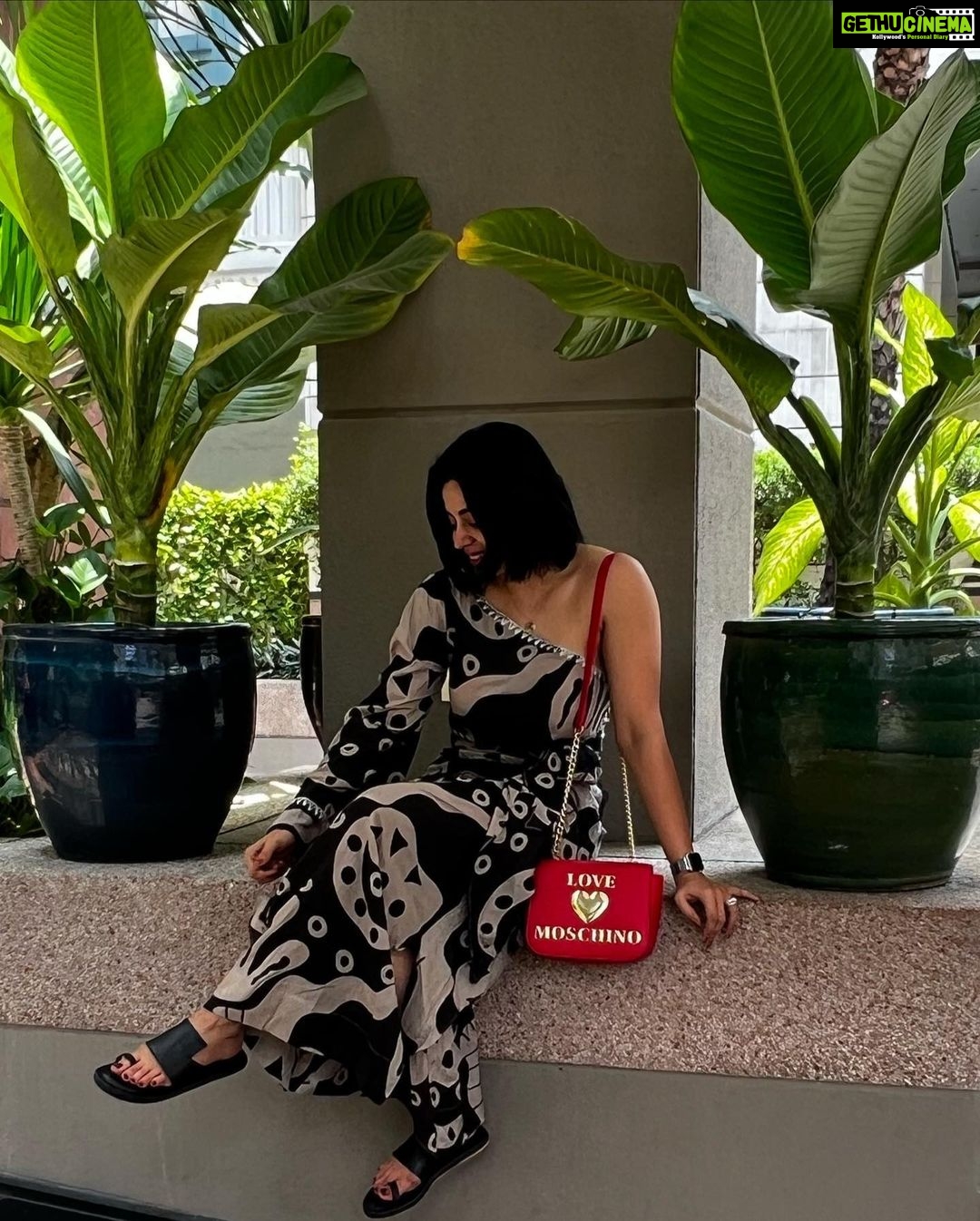 Neha Pendse Instagram - Spam alert.. mood zone; hum saath saath hai 🪷✨🪷✨🪷✨
