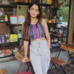 Neha Saxena Instagram – Waiting for my cuppa ☕
.
.
.
#cuppa #tea #travel