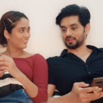 Neha Saxena Instagram - We have mostly surprised each other with non utility gifts and over a period of time we stop using them, So this time i thought to gift him something which is useful and can be used by both of us😘 And what better skin product I could gift him other than @derma.essentia So, go ahead and pamper urself and ur partner at the same time💕 #happyvalentinesday
