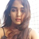 Neha Saxena Instagram - 🌼☘