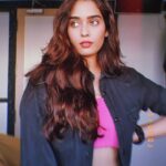 Neha Saxena Instagram - 𝑺𝒐𝒎𝒆 𝒓𝒂𝒏𝒅𝒐𝒎 𝒄𝒍𝒊𝒄𝒌𝒔 𝒂𝒏𝒅 𝑺𝒐𝒎𝒆 𝒓𝒂𝒏𝒅𝒐𝒎 𝒇𝒍𝒊𝒄𝒌
