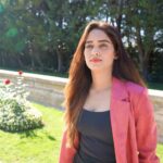 Neha Saxena Instagram – 𝐄𝐝𝐢𝐭 𝐲𝐨𝐮𝐫 𝐥𝐢𝐟𝐞 𝐟𝐫𝐞𝐪𝐮𝐞𝐧𝐭𝐥𝐲, 𝐈𝐭𝐬 𝐲𝐨𝐮𝐫 𝐦𝐚𝐬𝐭𝐞𝐫𝐩𝐢𝐞𝐜𝐞 𝐚𝐟𝐭𝐞𝐫𝐚𝐥𝐥💕