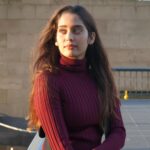 Neha Saxena Instagram - Manzil toh mil hi jayegi, bhatak kar hi sahi.. Gumrah toh woh hain, jo ghar se nikale hi nai!! Southbank, Melbourne