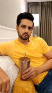 Neha Saxena Instagram - Interrogation of a shopaholic 🤥
#trending #shophaholic 
#shaktiarora