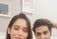 Neha Saxena Instagram - 😛😛😛😛 . . . . #reelitfeelit #funnyreels #couple