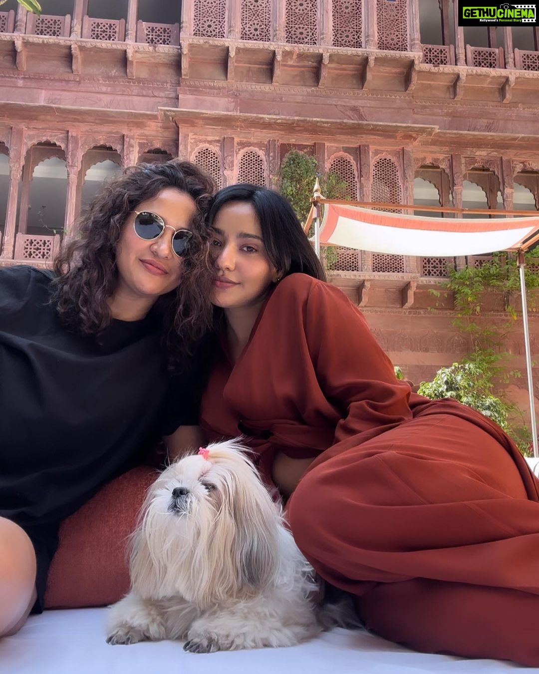 Neha Sharma Instagram - On today’s episode….