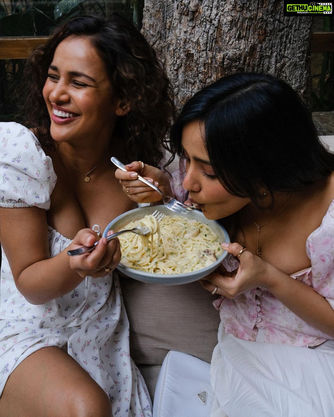 Neha Sharma Instagram - Everyone needs a touch of 🪄 in their life .Thank you for being that touch in my life .I am forever drawn to you ,your independent spirit , your uniqueness & the way you light up a room , just how you can .Happy Birthday my love .To the best year , yet @aishasharma25 💕